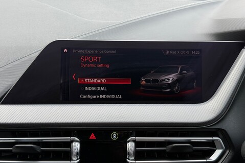 BMW 1 Series 118D M SPORT AUTOMATIC - FULL SERVICE HISTORY  39