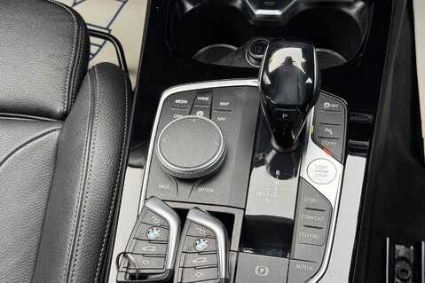 BMW 1 Series 118D M SPORT AUTOMATIC - FULL SERVICE HISTORY  11