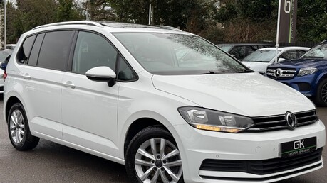 Volkswagen Touran SE FAMILY TDI DSG - PANORAMIC SUNROOF - FULL VW SERVICE HISTORY