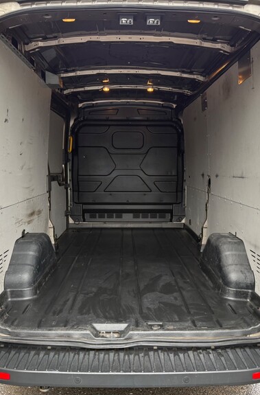 Ford Transit 350 LIMITED P/V ECOBLUE AUTOMATIC L3H2 - NO VAT - RARE VAN - 1 OWNER -FFSH 