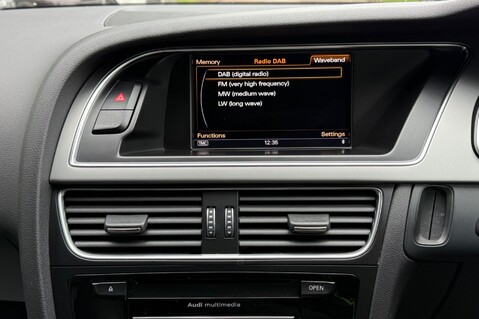 Audi S5 S5 SPORTBACK TFSI QUATTRO BLACK EDITION - SUPERSPORTS SEATS  44
