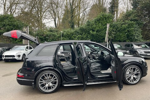 Audi Q7 TDI QUATTRO S LINE -£17K EXTRAS- TOUR/STYLE/COMF/SOUND/TECH PACKS -MATRIX 12