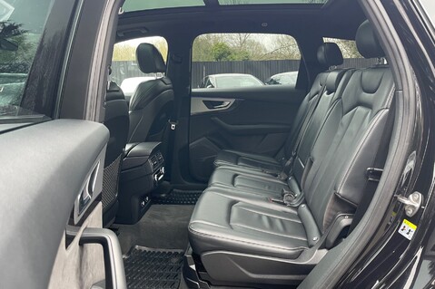 Audi Q7 TDI QUATTRO S LINE -£17K EXTRAS- TOUR/STYLE/COMF/SOUND/TECH PACKS -MATRIX 24