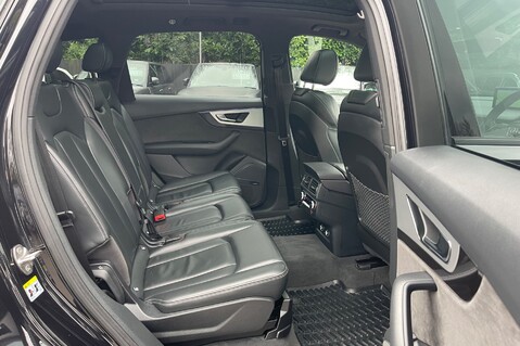 Audi Q7 TDI QUATTRO S LINE -£17K EXTRAS- TOUR/STYLE/COMF/SOUND/TECH PACKS -MATRIX 38