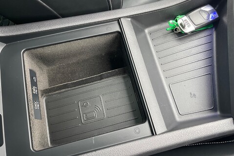 Audi Q7 TDI QUATTRO S LINE -£17K EXTRAS- TOUR/STYLE/COMF/SOUND/TECH PACKS -MATRIX 62