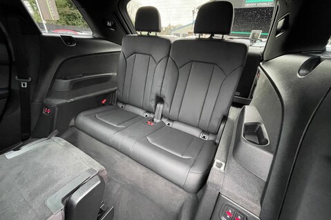 Audi Q7 TDI QUATTRO S LINE -£17K EXTRAS- TOUR/STYLE/COMF/SOUND/TECH PACKS -MATRIX 26