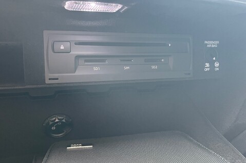 Audi Q7 TDI QUATTRO S LINE -£17K EXTRAS- TOUR/STYLE/COMF/SOUND/TECH PACKS -MATRIX 80