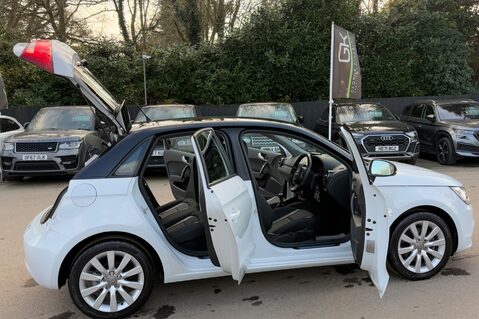 Audi A1 SPORTBACK TFSI SPORT -£20 ROAD TAX -CRUISE CONTROL -ONE OWNER -F/S/H 17