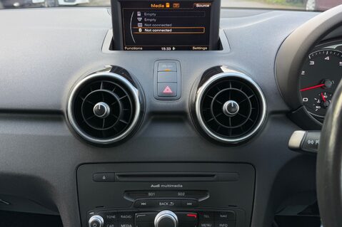 Audi A1 SPORTBACK TFSI SPORT -£20 ROAD TAX -CRUISE CONTROL -ONE OWNER -F/S/H 38