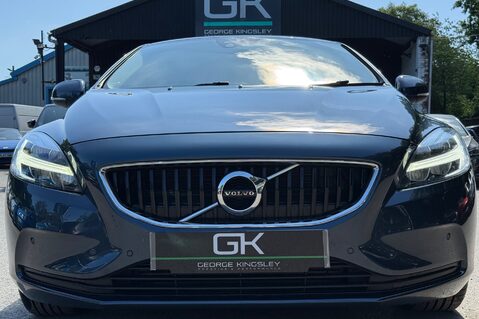 Volvo V40 T2 MOMENTUM NAV PLUS - REVERSE CAMERA - FULL VOLVO SERVICE HISTORY 14