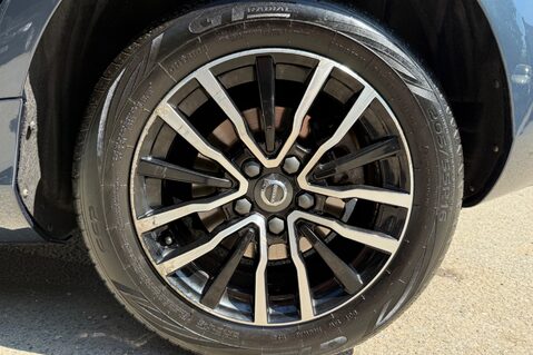 Volvo V40 T2 MOMENTUM NAV PLUS - REVERSE CAMERA - FULL VOLVO SERVICE HISTORY 51