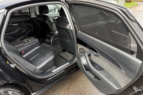 Audi A8 L TDI QUATTRO MHEV - LWB -LONG WHEEL BASE - REAR SEAT PACKAGE -MATRIX LED 41