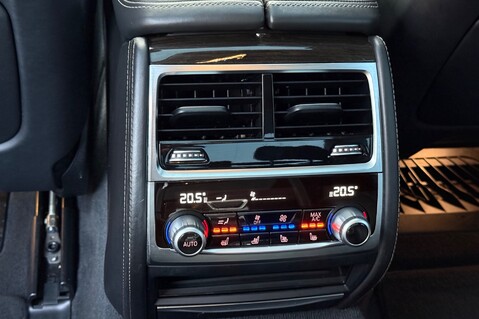 BMW 7 Series 730D EXCLUSIVE - REAR SEAT COMFORT PACKAGE -£6,235 OPTIONS -FULL BMW S/H 36