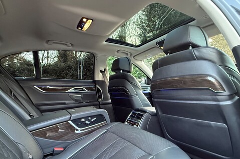 BMW 7 Series 730D EXCLUSIVE - REAR SEAT COMFORT PACKAGE -£6,235 OPTIONS -FULL BMW S/H 40