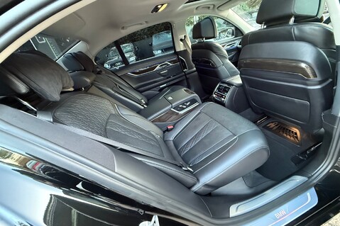 BMW 7 Series 730D EXCLUSIVE - REAR SEAT COMFORT PACKAGE -£6,235 OPTIONS -FULL BMW S/H 42