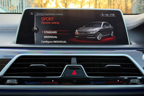 BMW 7 Series 730D EXCLUSIVE - REAR SEAT COMFORT PACKAGE -£6,235 OPTIONS -FULL BMW S/H 54