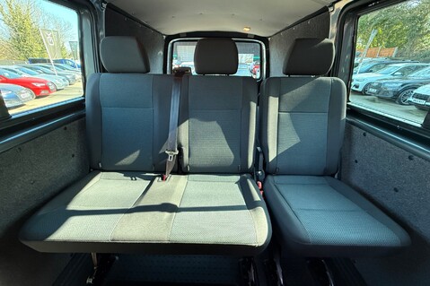 Volkswagen Transporter T32 TDI KOMBI HIGHLINE 4MOTION BMT - NO VAT - ACC 27