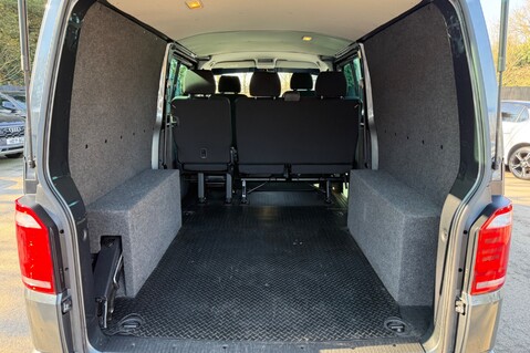 Volkswagen Transporter T32 TDI KOMBI HIGHLINE 4MOTION BMT - NO VAT - ACC 44