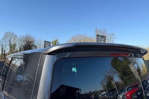 Volkswagen Transporter T32 TDI KOMBI HIGHLINE 4MOTION BMT - NO VAT - ACC 61