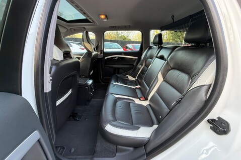 Volvo V70 T6 R DESIGN AWD ESTATE AUTOMATIC 3.0 POLESTAR? - RARE CAR -CAMERA -BLIS 28
