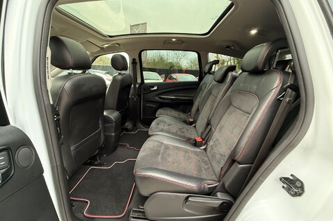 Ford S-Max TITANIUM X SPORT TDCI - SAT NAV - 8 SERVICES - CAMBELT CHANGED 17