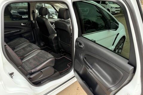 Ford S-Max TITANIUM X SPORT TDCI - SAT NAV - 8 SERVICES - CAMBELT CHANGED 32