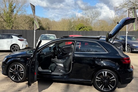 Audi A3 TFSI S LINE NAV S-TRONIC - PANORAMIC SUNROOF -£35 TAX - FULL AUDI S/HISTORY 22