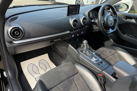 Audi A3 TFSI S LINE NAV S-TRONIC - PANORAMIC SUNROOF -£35 TAX - FULL AUDI S/HISTORY 26
