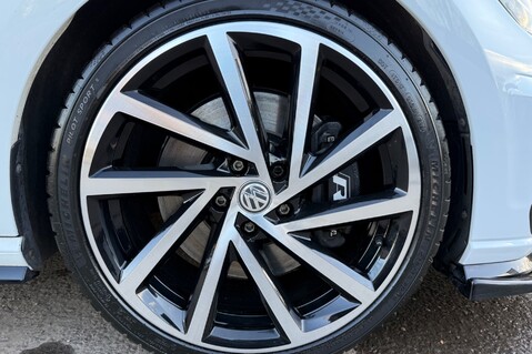 Volkswagen Golf R TSI DSG - STAGE 3 - 526 BHP - 19 INCH SPIELBERG ALLOYS - MICHELINS 67
