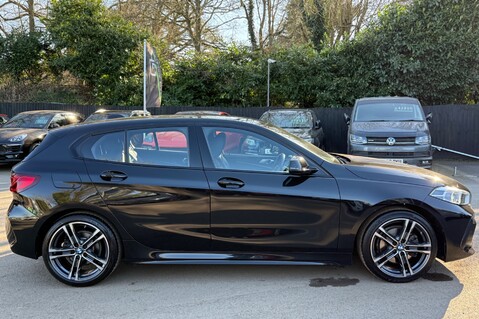 BMW 1 Series 118I M SPORT - ONE OWNER - FULL BMW SERVICE HISTORY  6