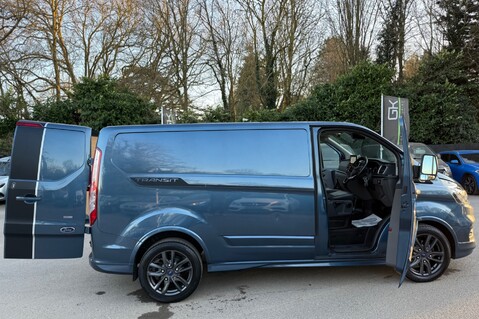 Ford Transit Custom 290 SPORT P/V L1 H1 AUTOMATIC - ONE OWNER FROM NEW - FSH - REVERSE CAMERA 18