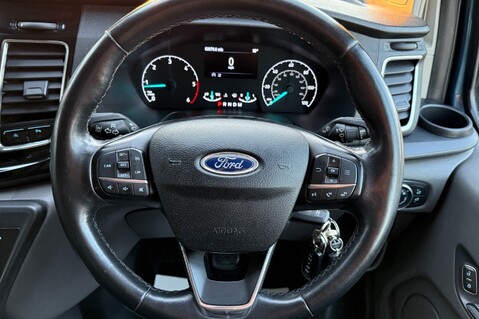Ford Transit Custom 290 SPORT P/V L1 H1 AUTOMATIC - ONE OWNER FROM NEW - FSH - REVERSE CAMERA 13