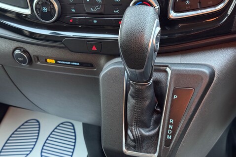 Ford Transit Custom 290 SPORT P/V L1 H1 AUTOMATIC - ONE OWNER FROM NEW - FSH - REVERSE CAMERA 10