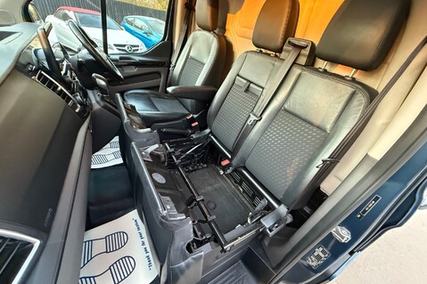 Ford Transit Custom 290 SPORT P/V L1 H1 AUTOMATIC - ONE OWNER FROM NEW - FSH - REVERSE CAMERA 37