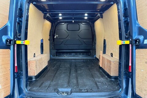 Ford Transit Custom 290 SPORT P/V L1 H1 AUTOMATIC - ONE OWNER FROM NEW - FSH - REVERSE CAMERA 41