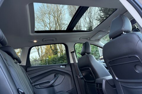 Ford Kuga TITANIUM X EDITION AUTOMATIC - SYNC 3 NAV - APPLE CARPLAY 35