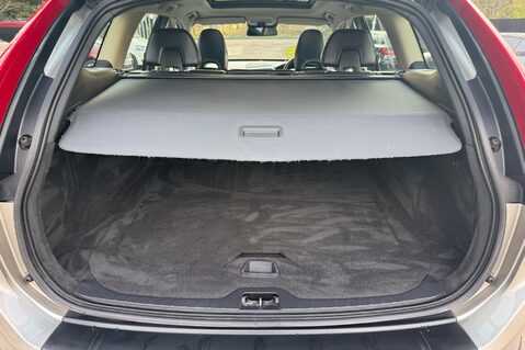 Volvo XC60 D5 SE LUX NAV AWD -TOWBAR - BLIS -LDW - PAN ROOF -CHILD SEATS  57