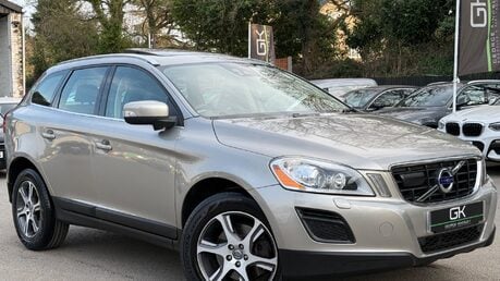 Volvo XC60 D5 SE LUX NAV AWD -TOWBAR - BLIS -LDW - PAN ROOF -CHILD SEATS