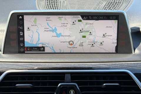 BMW 7 Series 740D XDRIVE M SPORT - REAR ENTERTAINMENT -SUNROOF -HUD -HARMAN KARDON -ICON 58