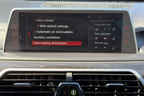 BMW 7 Series 740D XDRIVE M SPORT - REAR ENTERTAINMENT -SUNROOF -HUD -HARMAN KARDON -ICON 72