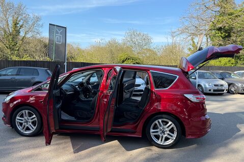 Ford S-Max TITANIUM SPORT TDCI - SONY NAVIGATION -APPLE CAR PLAY -FULL SERVICE HISTORY 14