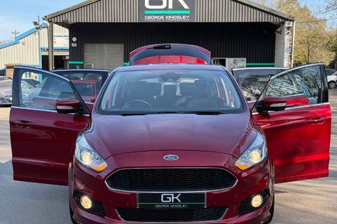 Ford S-Max TITANIUM SPORT TDCI - SONY NAVIGATION -APPLE CAR PLAY -FULL SERVICE HISTORY 17