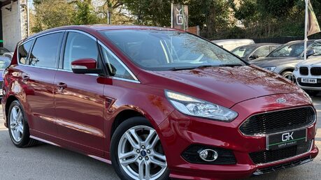 Ford S-Max TITANIUM SPORT TDCI - SONY NAVIGATION -APPLE CAR PLAY -FULL SERVICE HISTORY
