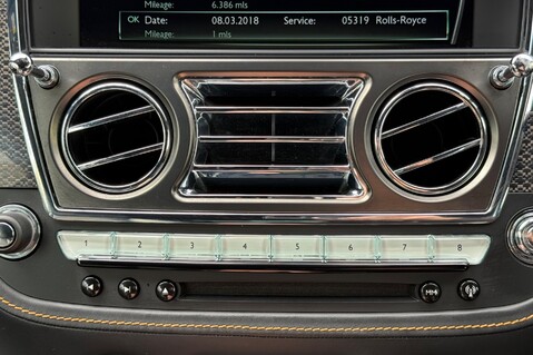 Rolls-Royce Wraith V12 BLACK BADGE - FULL RR SERVICE HISTORY 38