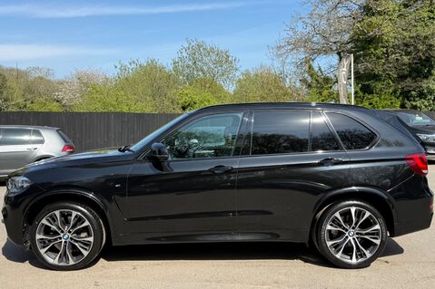 BMW X5 M50D -7 SEATS -£14K EXTRAS -PAN ROOF -HUD -KEYLESS -ADAPTIVE LED -360 CAMS  10