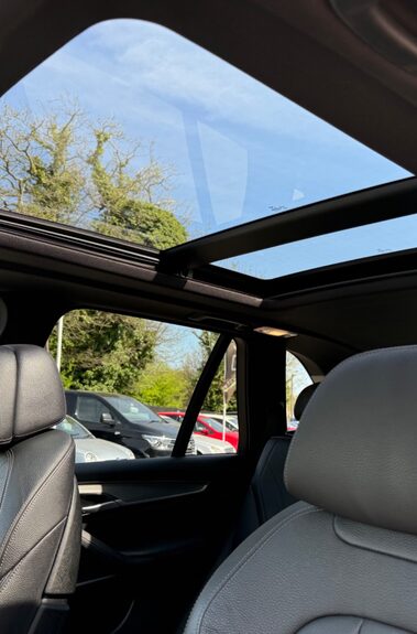 BMW X5 M50D -7 SEATS -£14K EXTRAS -PAN ROOF -HUD -KEYLESS -ADAPTIVE LED -360 CAMS  