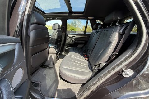 BMW X5 M50D -7 SEATS -£14K EXTRAS -PAN ROOF -HUD -KEYLESS -ADAPTIVE LED -360 CAMS  29