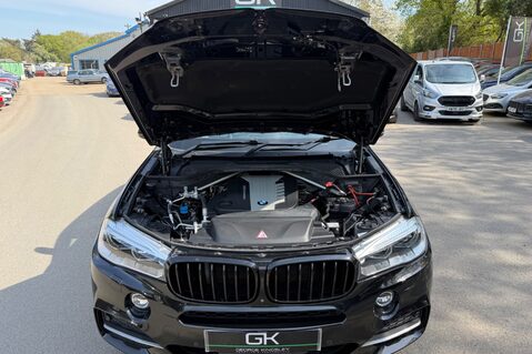 BMW X5 M50D -7 SEATS -£14K EXTRAS -PAN ROOF -HUD -KEYLESS -ADAPTIVE LED -360 CAMS  81
