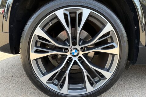 BMW X5 M50D -7 SEATS -£14K EXTRAS -PAN ROOF -HUD -KEYLESS -ADAPTIVE LED -360 CAMS  83