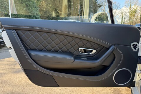 Bentley Continental GT V8 S MDS -MULLINER DRIVING SPEC -ADAPTIVE CRUISE CONTROL -CERAMIC BRAKES 23